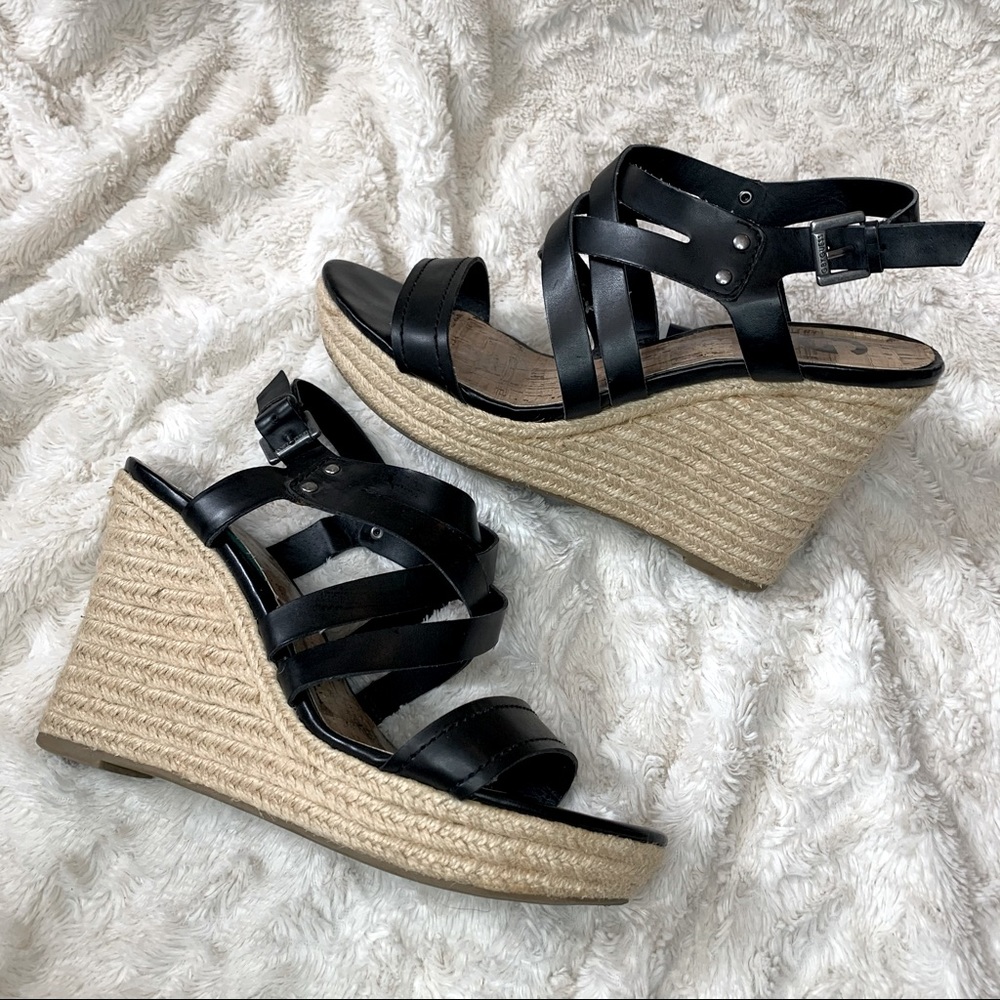 •G by Guess Black Espadrille Wedge Sandal - 10•